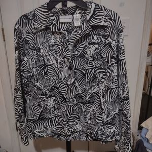 Elegant Alfred Dunner Womens Black & White jacket